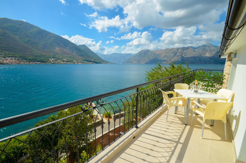 Guesthouse Grotta Di Nicola Kotor Exterior photo