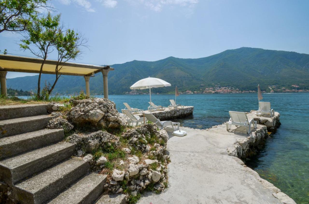 Guesthouse Grotta Di Nicola Kotor Exterior photo